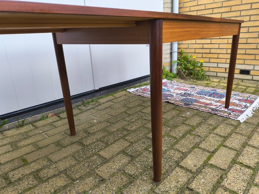Foto 7 van Eettafel - Uitschuiftafel – Cees Braakman voor Pastoe (Teak)