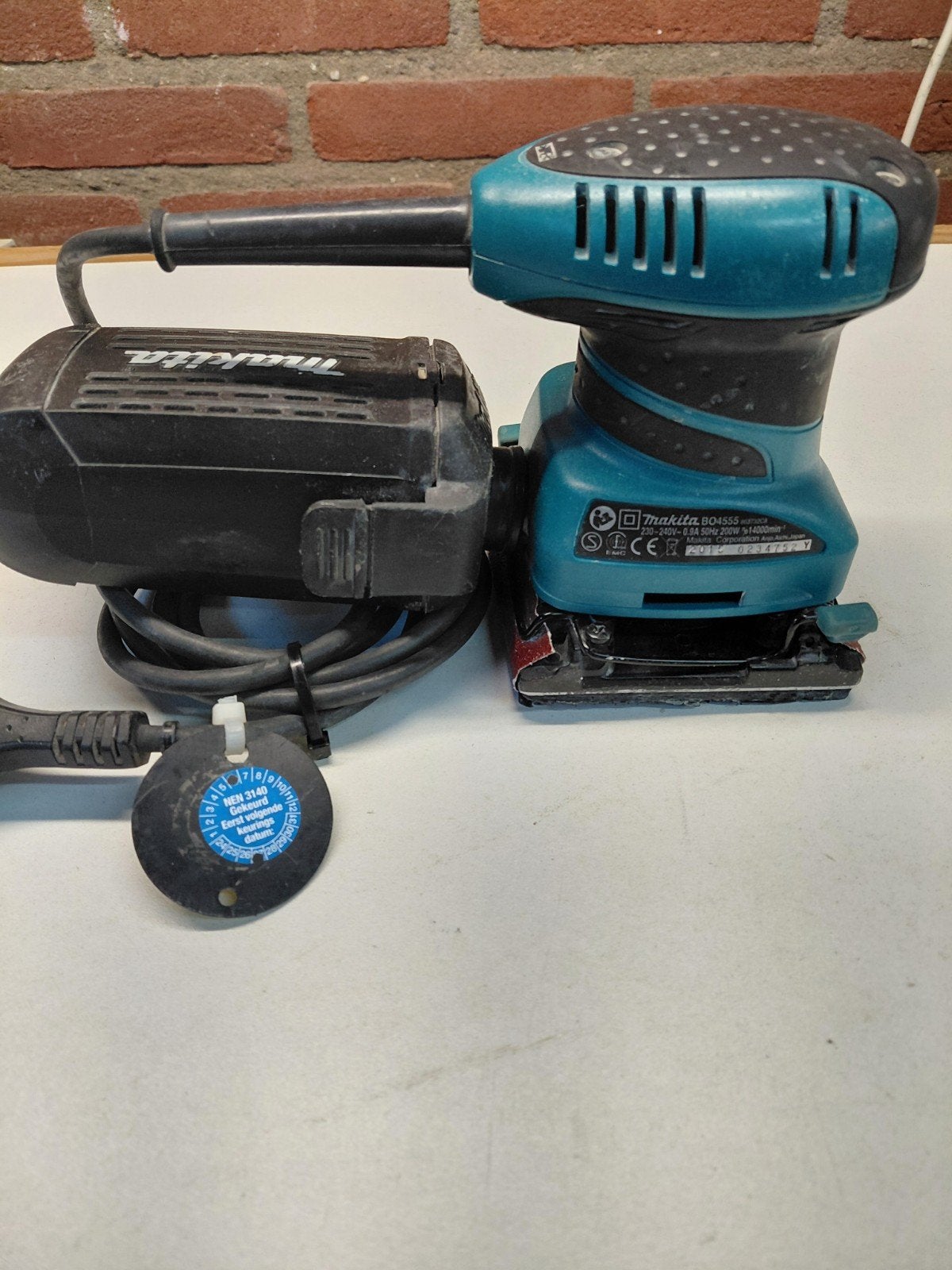 Makita BO4555  200W Handpalm schuurmachine, Ophalen of Verzenden, Minder dan 600 watt, Vlakschuurmachine