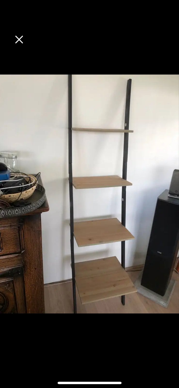 Moderne wandrek met houten planken, Ophalen, Gebruikt