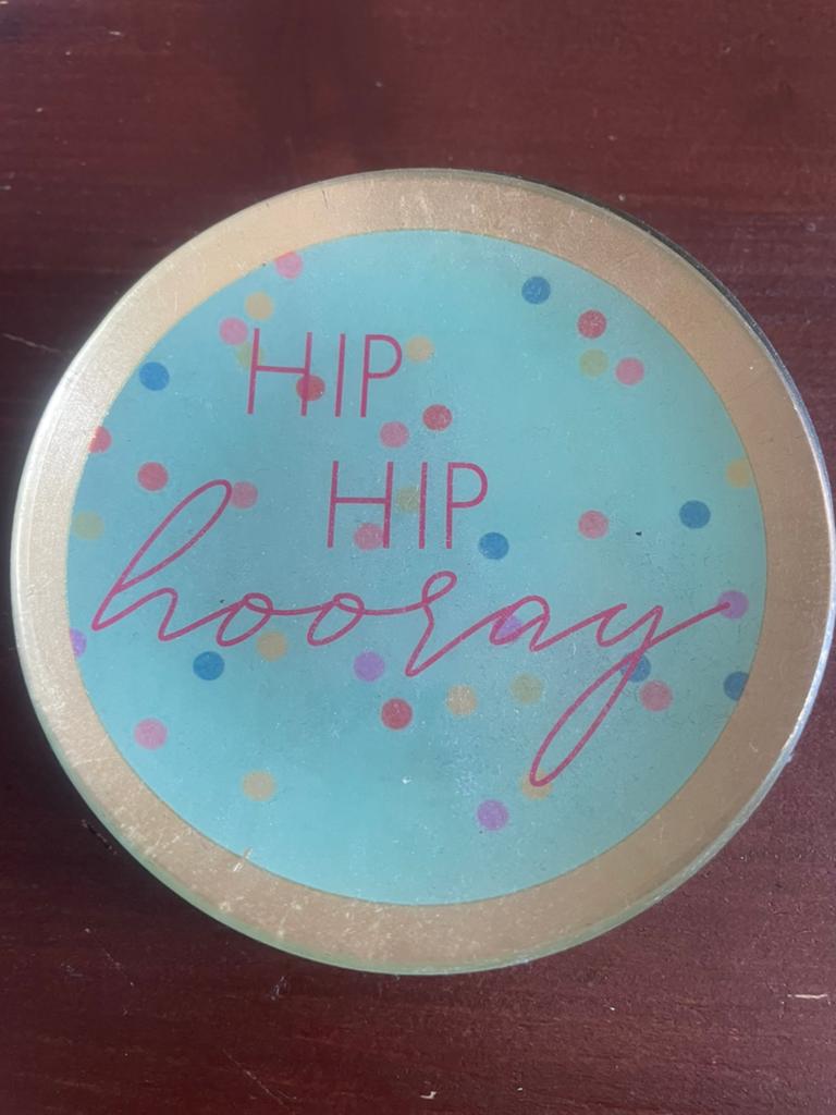 6 schoteltjes Love Plates gift company hip hip, Huis en Inrichting, Keuken | Servies, Ophalen of Verzenden, Nieuw, Overige stijlen