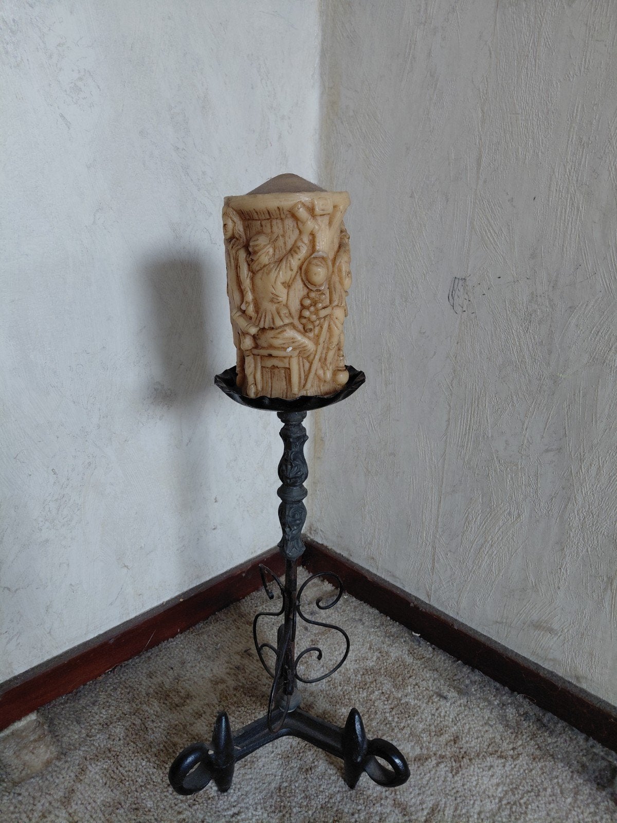 Antieke kaars op smeedijzeren standaard, Antiek en Kunst, Antiek | Kandelaars, Ophalen