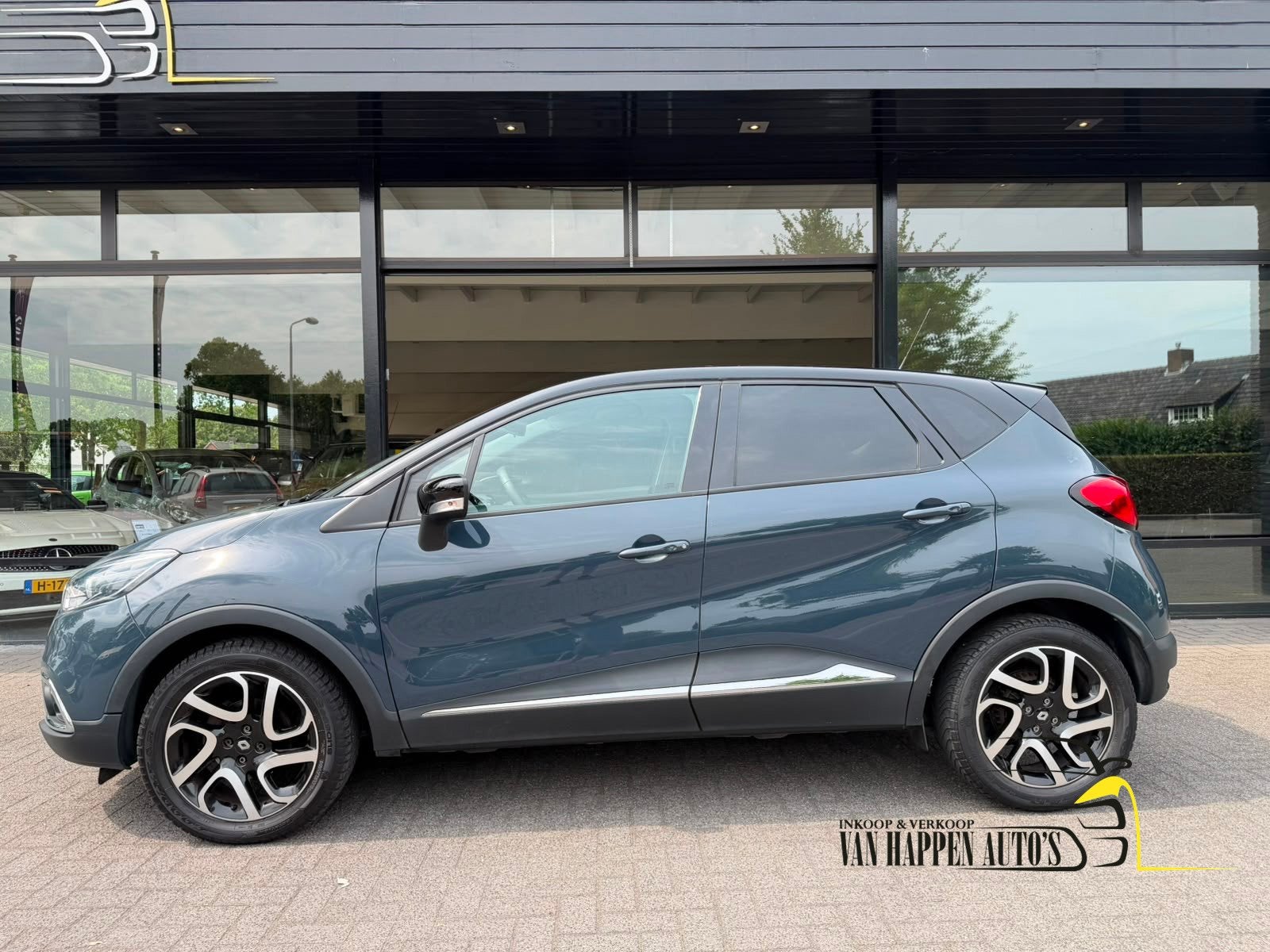 Renault Captur 0.9 TCe Dynamique, Voorwielaandrijving, Gebruikt, Blauw, 49 €/maand