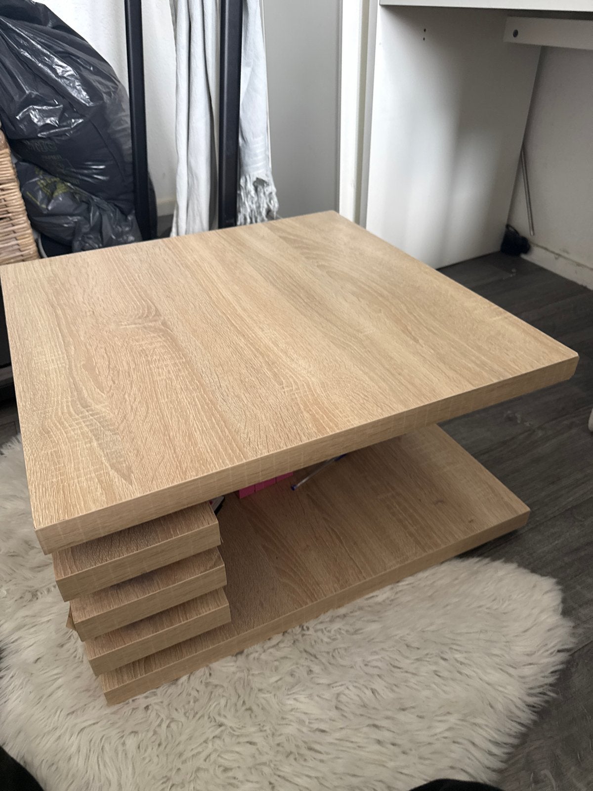 Houten salontafel met opbergruimte, Ophalen, Minder dan 50 cm, Gebruikt, Vierkant