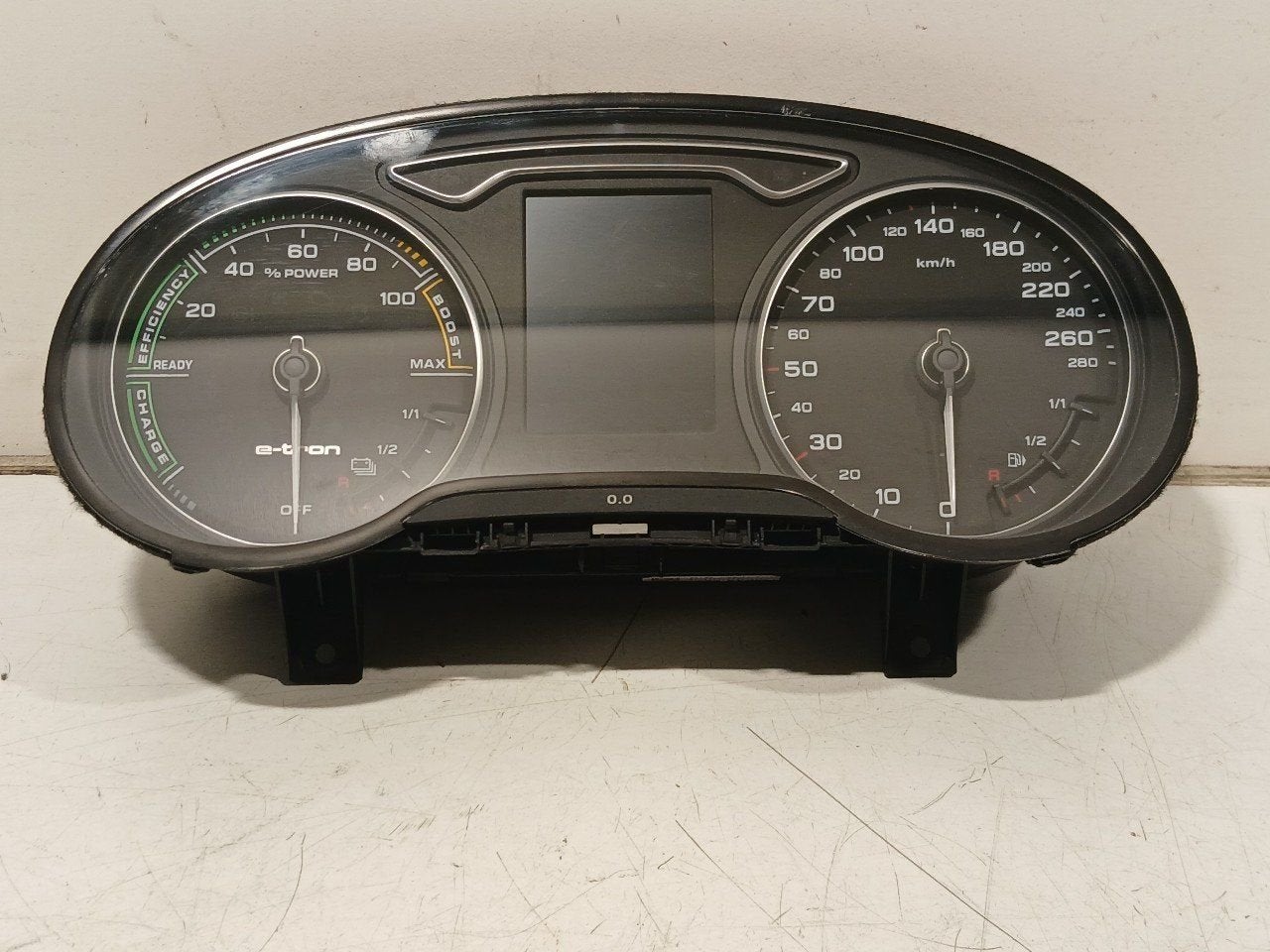 Cockpit Audi A3, Auto-onderdelen, Dashboard en Schakelaars, Onderdelen@venauto.nl, Van der Ven Autorecycling B.V., Gebruikt, Ettenseweg 76, 4706 PB Roosendaal, The Netherlands
