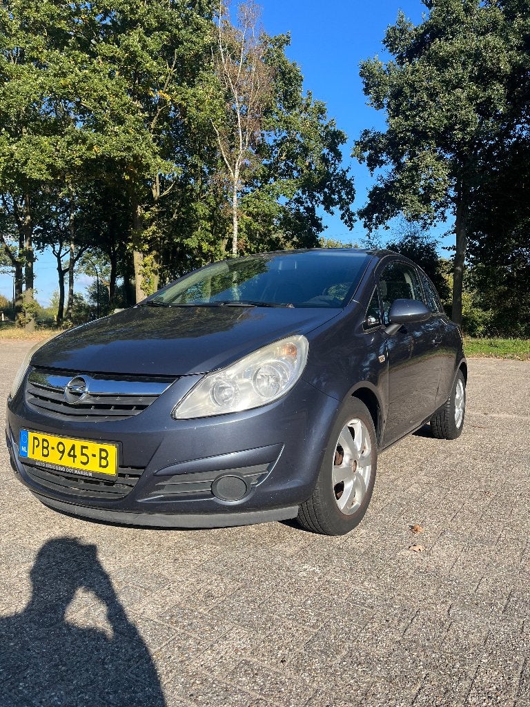 Opel Corsa 1.2 16V 3D 2009 Blauw, Auto's, Voorwielaandrijving, 450 kg, 40 €/maand, Blauw