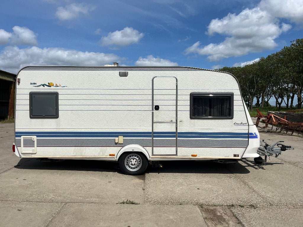 Hobby Excellent 495 UFE (1998), Caravans en Kamperen, Rondzit, Hobby, Particulier, Vast bed