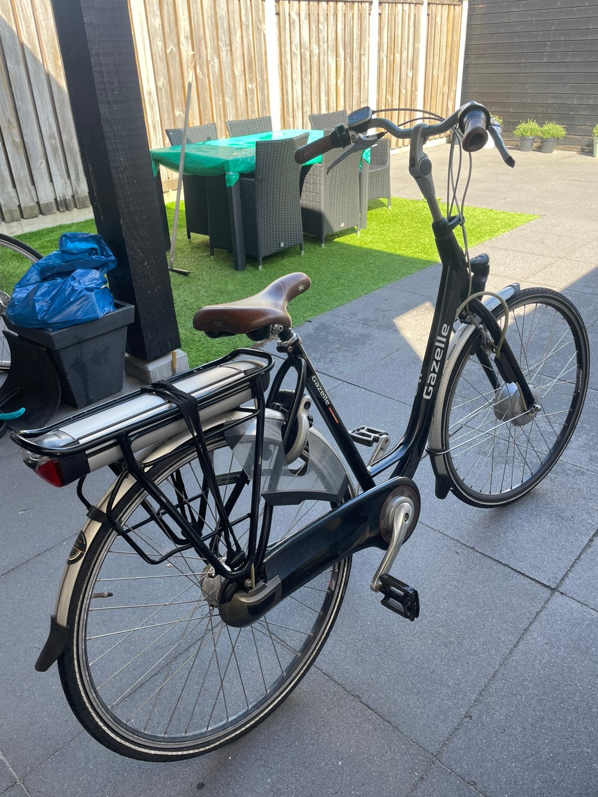 GAZELLE ELEKTRISCHE FIETS met 2xACCU + LADER, Fietsen en Brommers, Elektrische fietsen, Gebruikt, Gazelle, 51 tot 55 cm, Ophalen