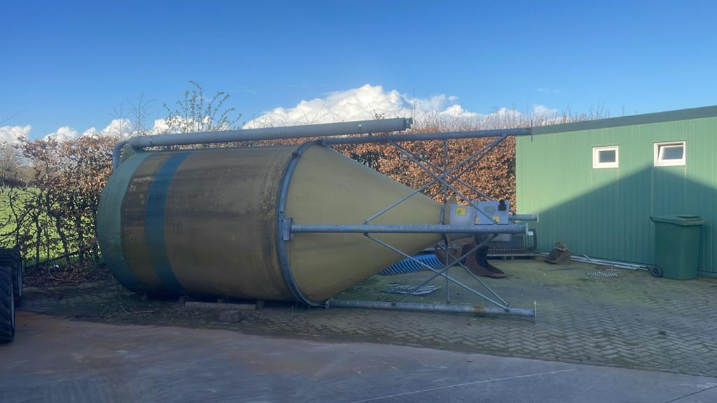 Silo  10 ton.    BIEDEN, Dieren en Toebehoren, Ophalen, Vee