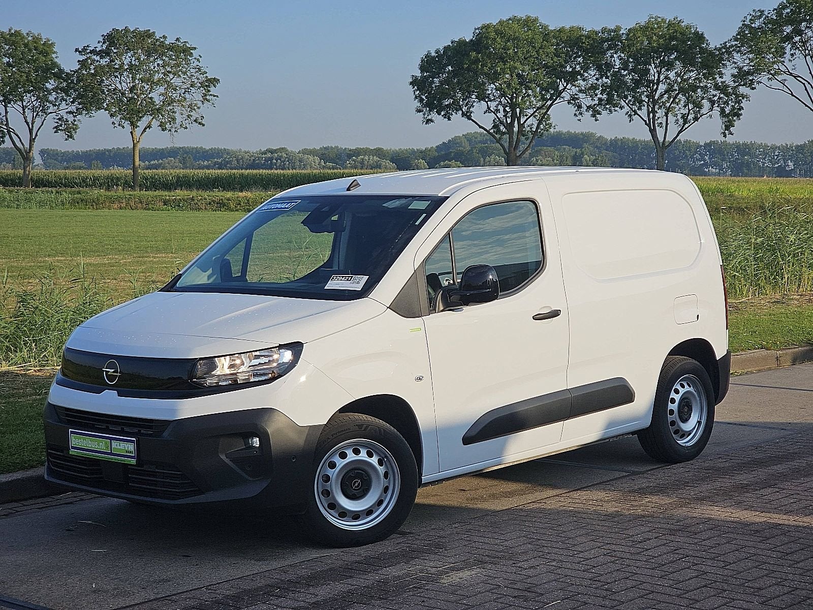 OPEL COMBO 1.5 ac automaat euro6, Automaat, Gebruikt, Euro 6, Navigatiesysteem