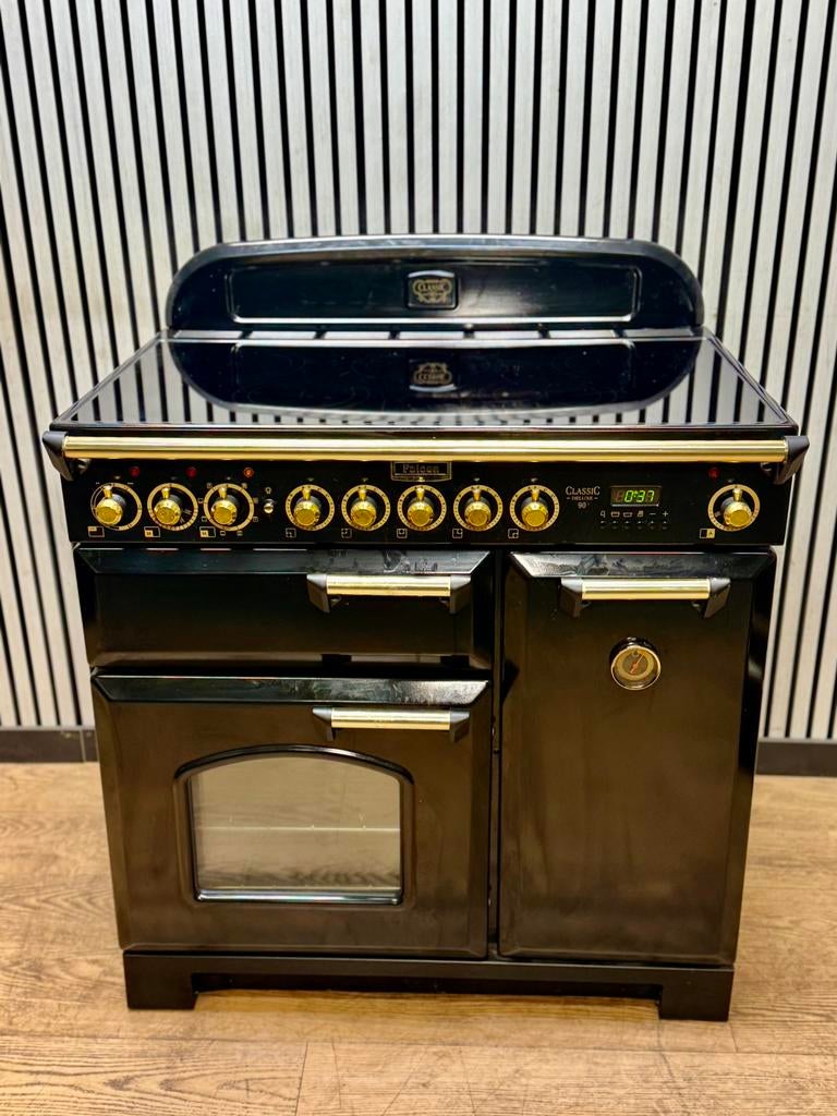Luxe Falcon Classic De Luxe INDUCTIE Zwart/messing 90 cm, Fornello Esperta, Ophalen of Verzenden, Zo goed als nieuw, Energieklasse A of zuiniger