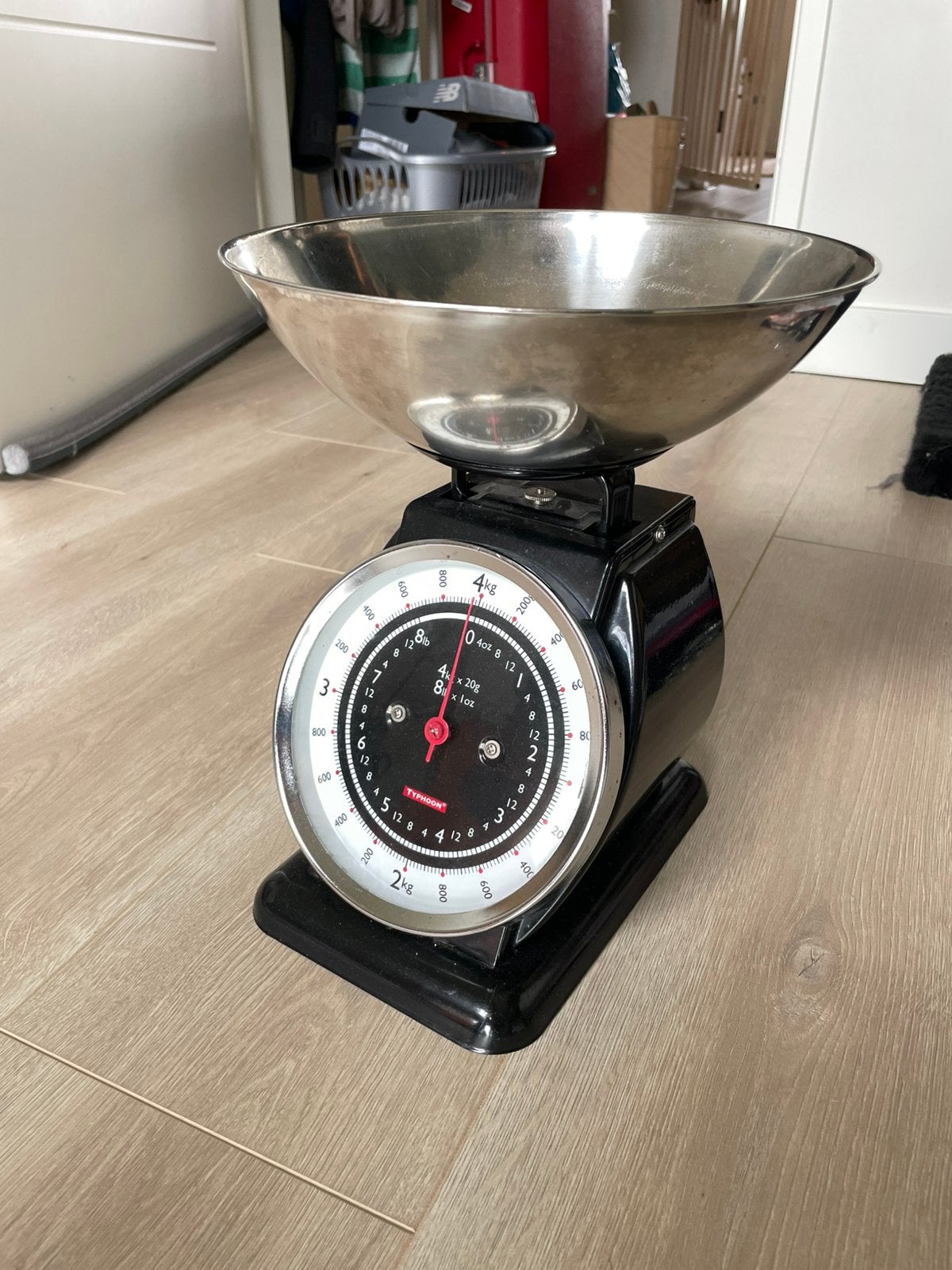 Retro weegschaal, Witgoed en Apparatuur, Weegschalen, Ophalen, Minder dan 10 kg, Keukenweegschaal, 1 tot 500 gram