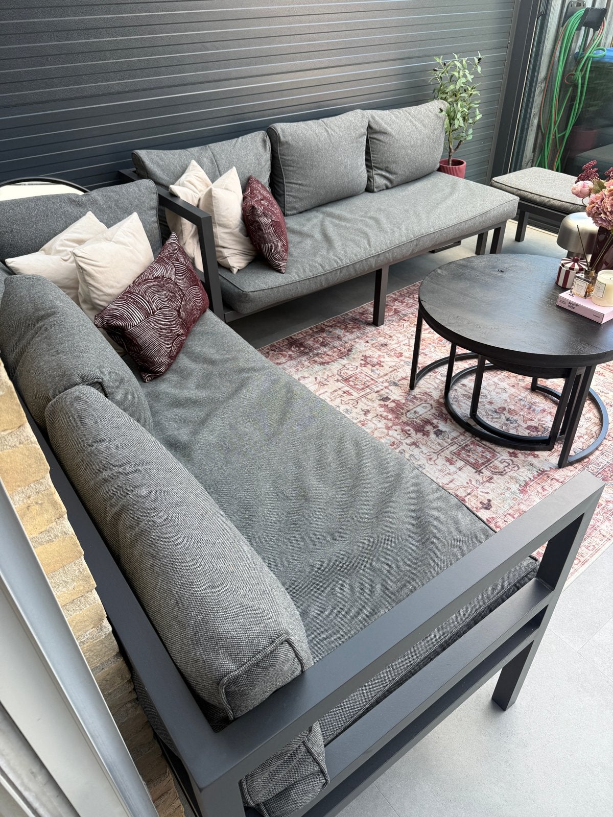 Tierra Lesmo Loungeset Tuinset met bankje EN EETTAFEL NIEUW!, Tuin en Terras, Ophalen, 5 zitplaatsen, Aluminium, Zo goed als nieuw