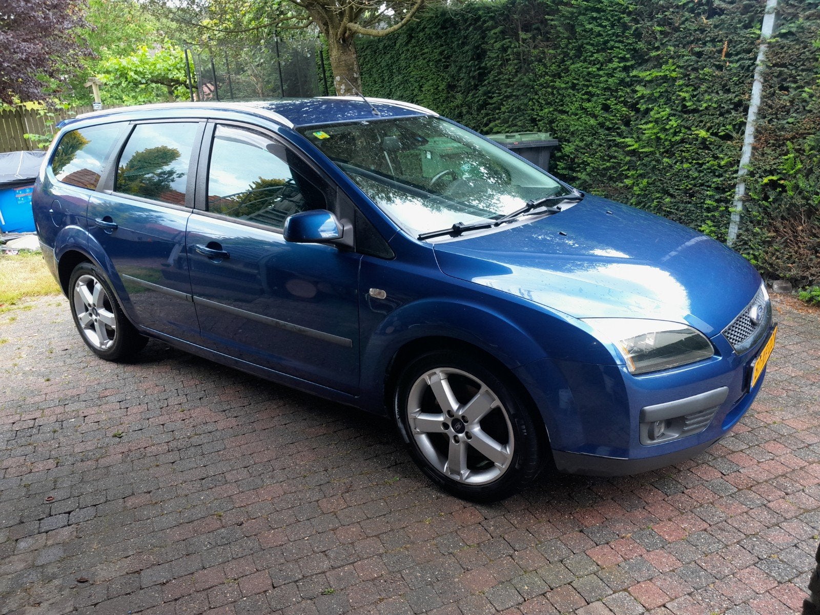 Ford Focus 2.0 rally edition 145 pk stationwagon, Auto's, 145 pk, Zwart, 4 cilinders, Blauw