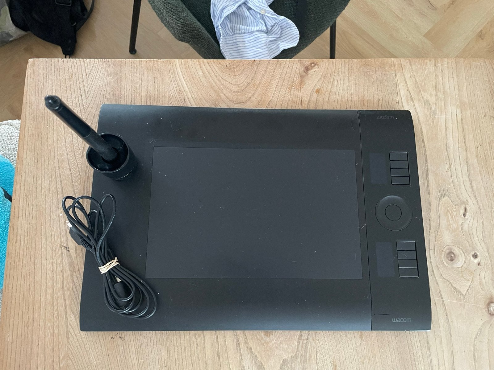Wacom Intuos4 PTK-640 tekentablet met pen en kabel, Computers en Software, Tekentablets, Ophalen, Gebruikt, Bedraad
