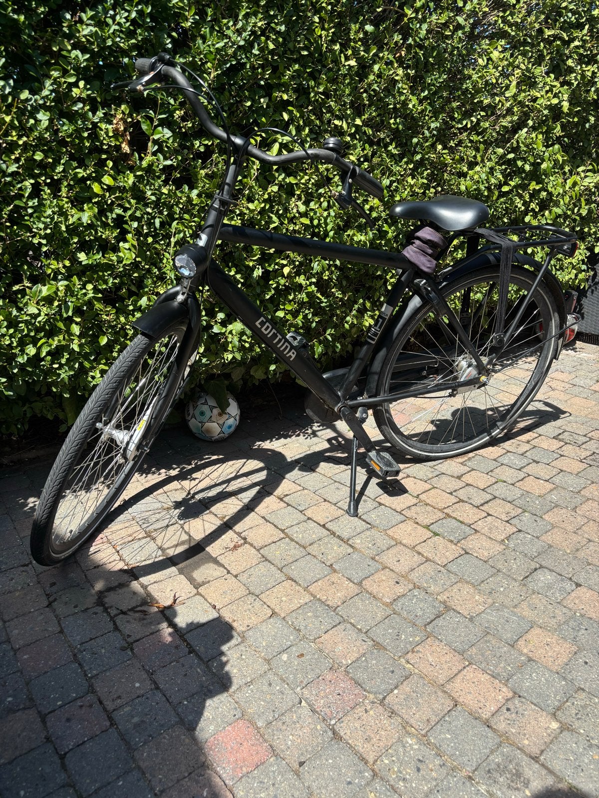Cortina jongensfiets 28 inch met AXA slot en ketting, Versnellingen, Minder dan 49 cm, Zo goed als nieuw, Trommelrem