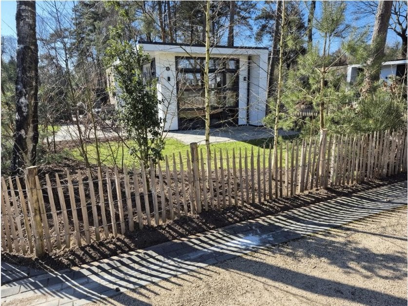 TE HUUR: omheind modern chalet met airco Topparken Veluwe, In bos, 2 slaapkamers, Wasmachine, Recreatiepark