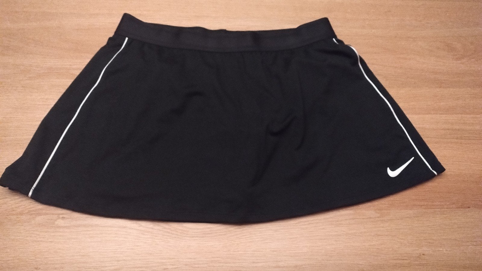 Nike tennisrokje maat L (nooit gedragen), Sport en Fitness, Nike, L00, Nieuw, Ophalen of Verzenden