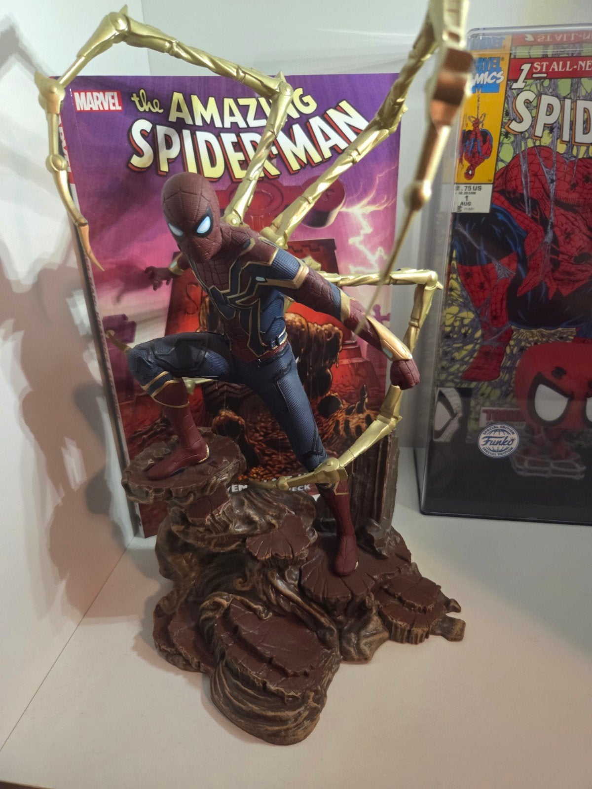 Spider-Man Iron Spider Statue MCU, Verzenden, Zo goed als nieuw
