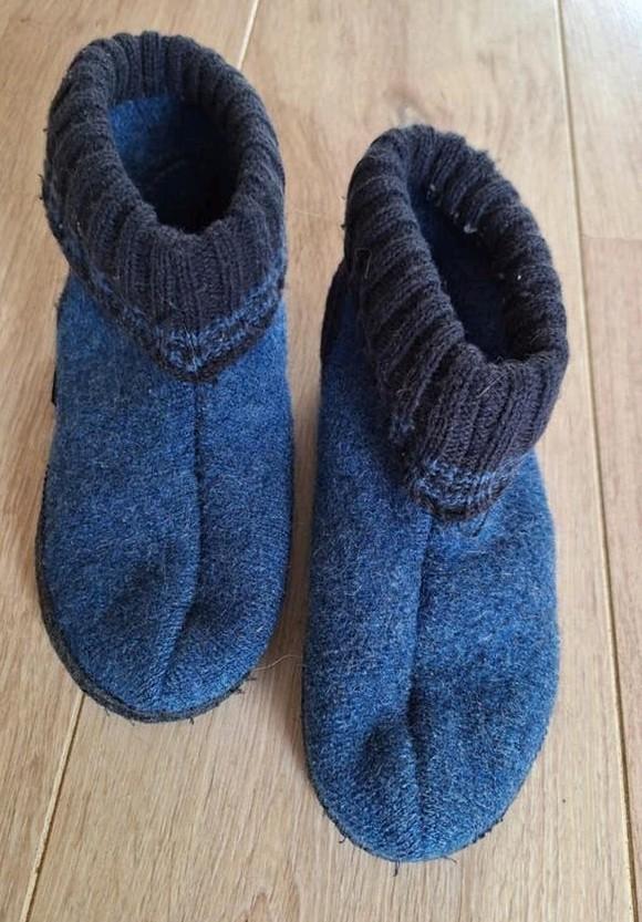 Blauwe wollen sloffen. Maat 36, Kinderen en Baby's, Slofjes, Gebruikt, Jongetje of Meisje, Ophalen of Verzenden