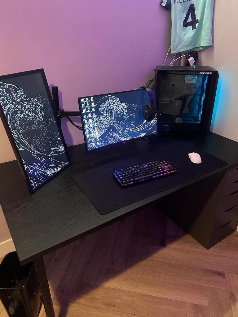 Complete PC setup met 2 monitoren, toetsenbord en muis, Ophalen of Verzenden, Zo goed als nieuw, Gaming, SSD