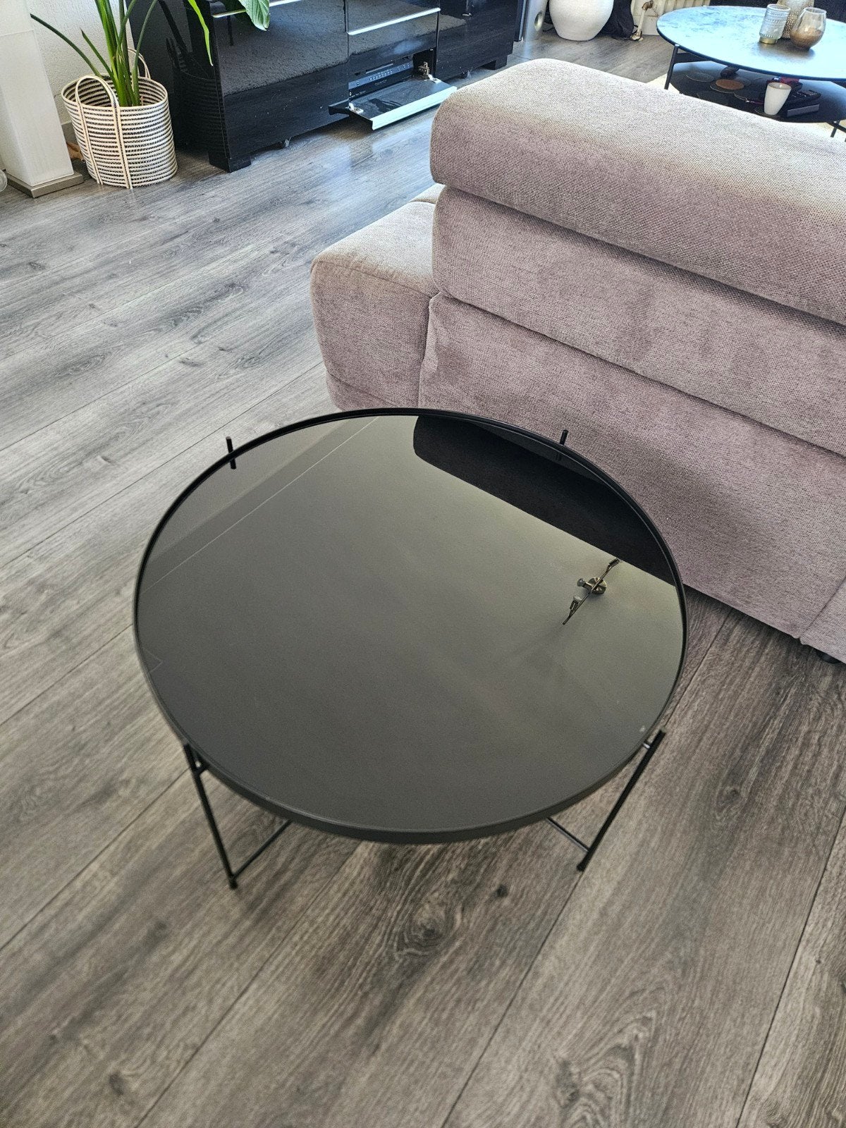 Zwarte ronde salontafel met glazen blad, Ophalen, 50 tot 100 cm, Rond, 50 tot 100 cm