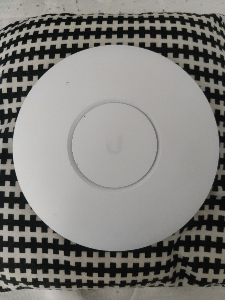 Ubiquiti UniFi AP AC Pro – professioneel access point, Computers en Software, Accesspoints, Zo goed als nieuw, Ophalen