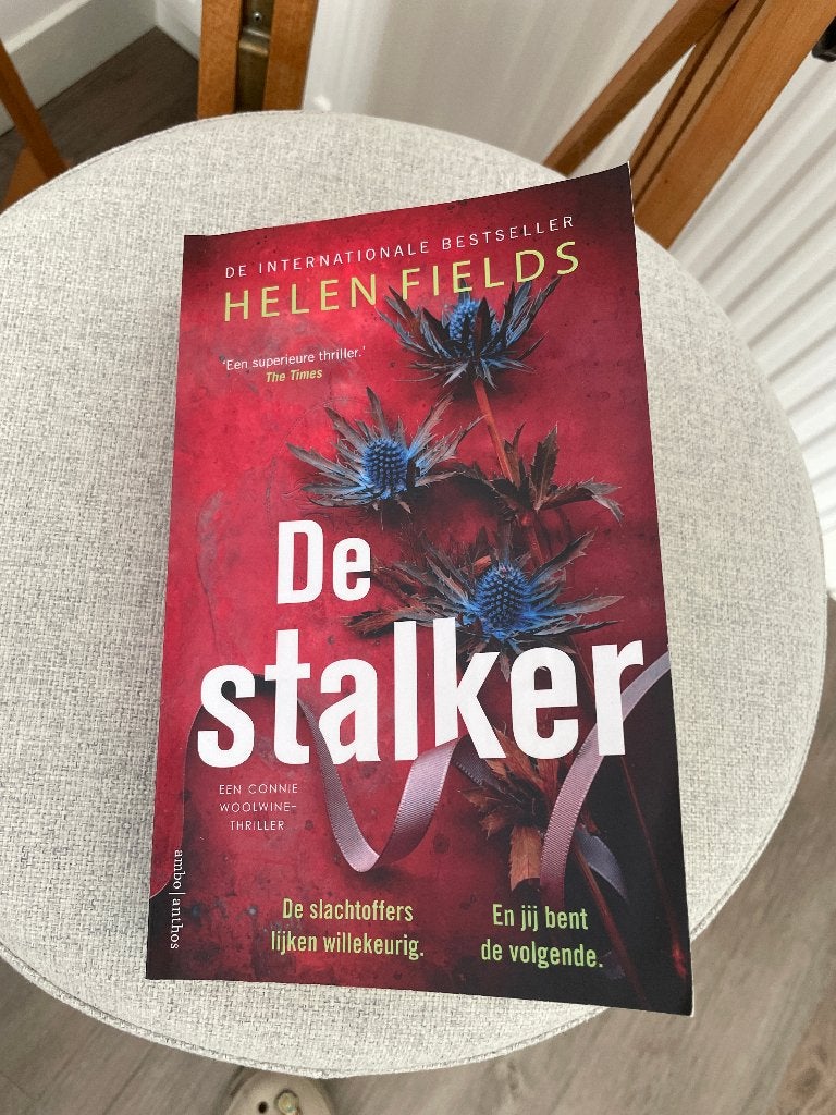 thriller van helen Fields, Boeken, Ophalen of Verzenden, Zo goed als nieuw, Wereld overig