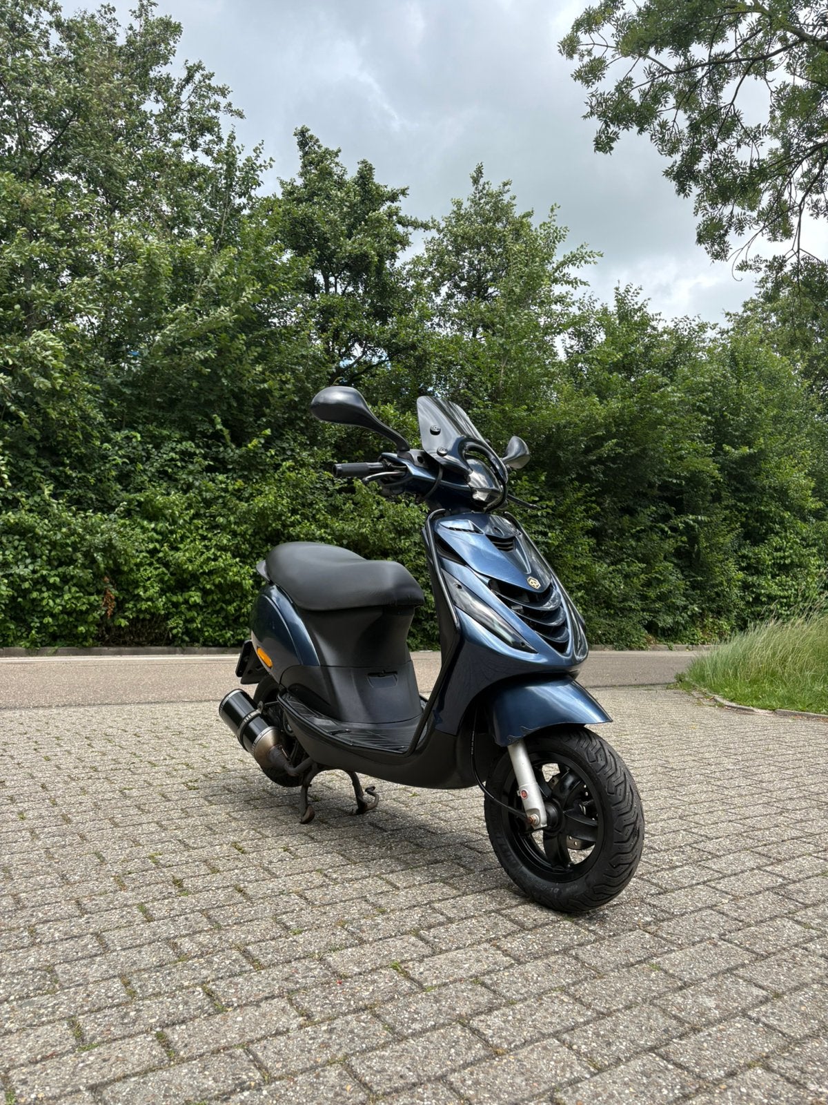 Piaggio Zip iGET Midnight Blue (2021) – 1e eigenaar, Ophalen of Verzenden, Zo goed als nieuw, Benzine, Zip