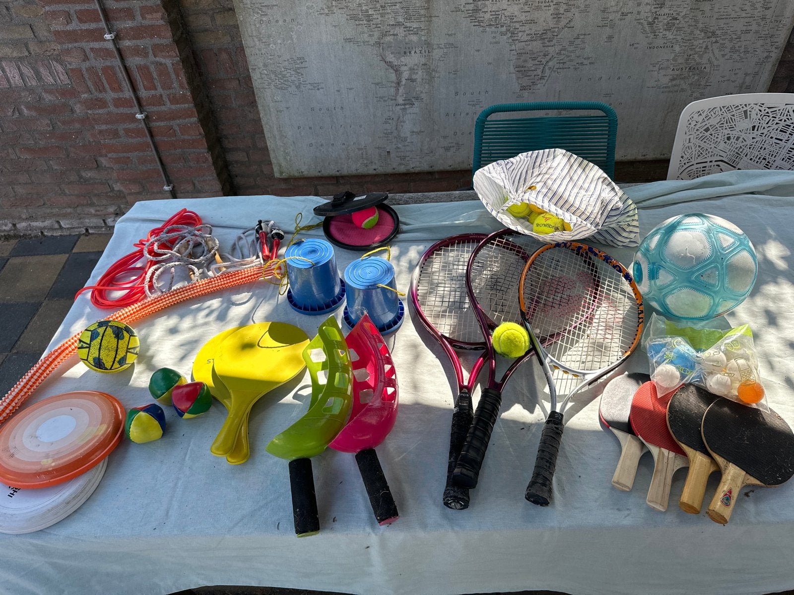 Diverse sportartikelen: tennis, tafeltennis en meer, Ophalen, Gebruikt