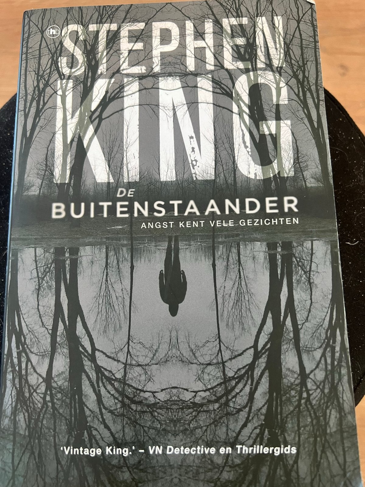 Stephen King - De Buitenstaander (paperback), Boeken, Ophalen of Verzenden, Gelezen, Nederland
