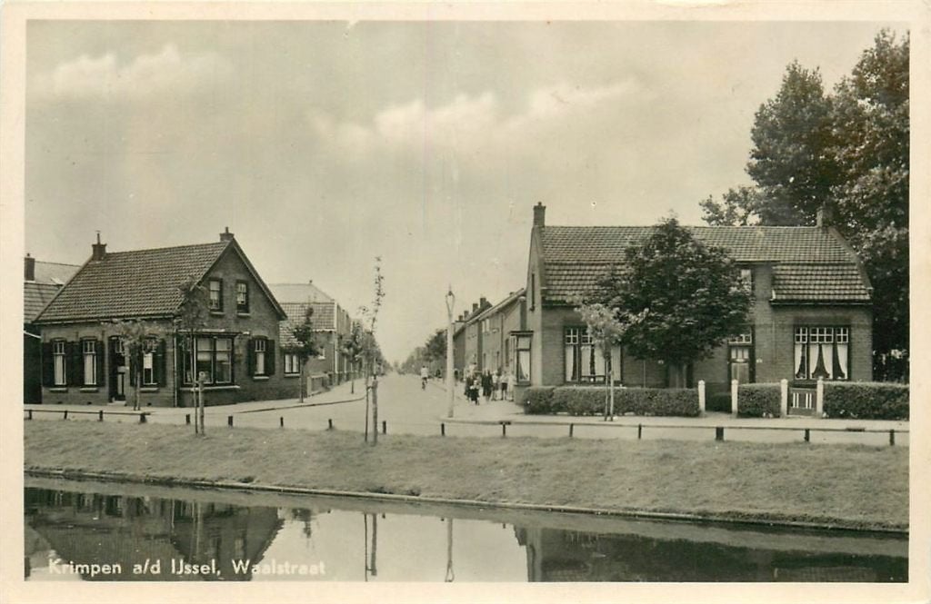 701-109-033 Krimpen ad Ijssel Waalstraat, Ophalen of Verzenden, Voor 1920, Zuid-Holland