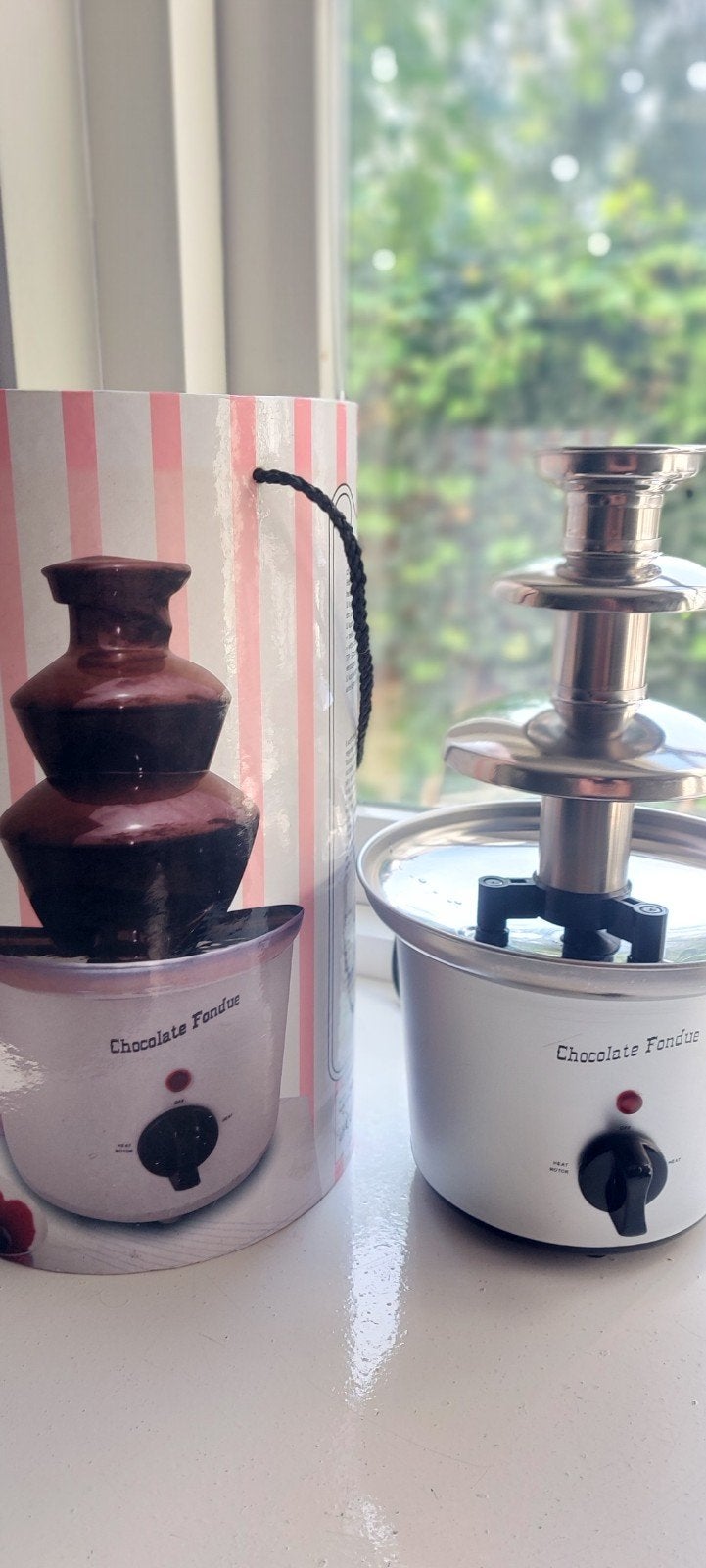Chocoladefontein - zilverkleurig, Huis en Inrichting, Ophalen of Verzenden, Zo goed als nieuw