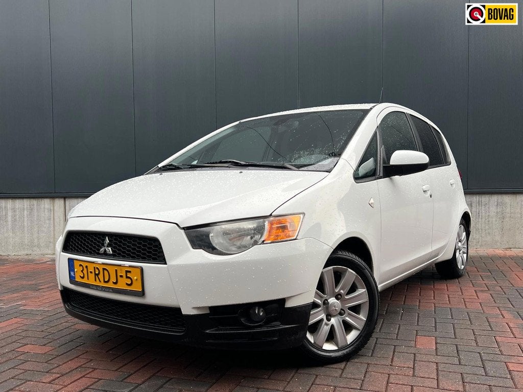 Mitsubishi Colt 1.3 Edition Two * Airco * 5-deurs * Nieuw AP, Voorwielaandrijving, Euro 5, Stof, Gebruikt