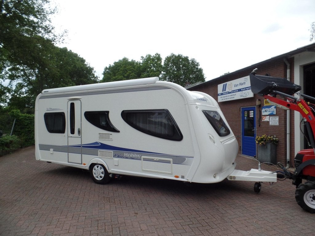 Hobby 495 UL La Vita Bionda rond zit/ enkele bedden/ MOVER, Caravans en Kamperen, Caravans, Rondzit, Hobby, Bedrijf, Schokbreker