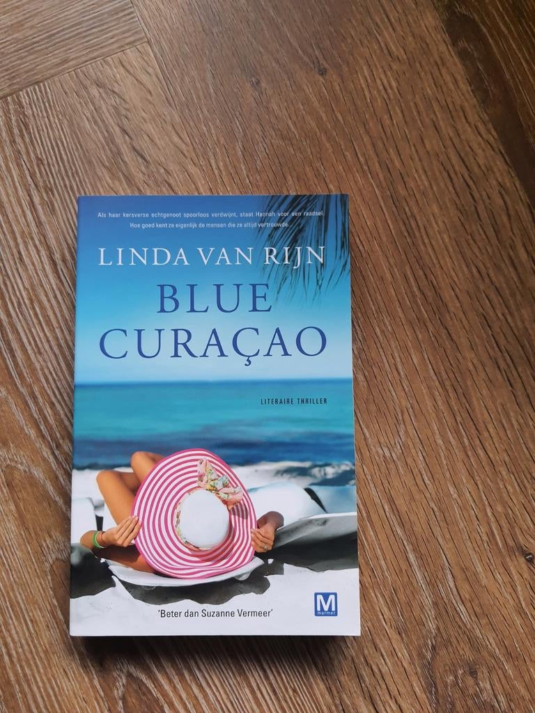 In nieuwstaat boek bleu curaçao, Ophalen, Zo goed als nieuw, Linda van Rijn