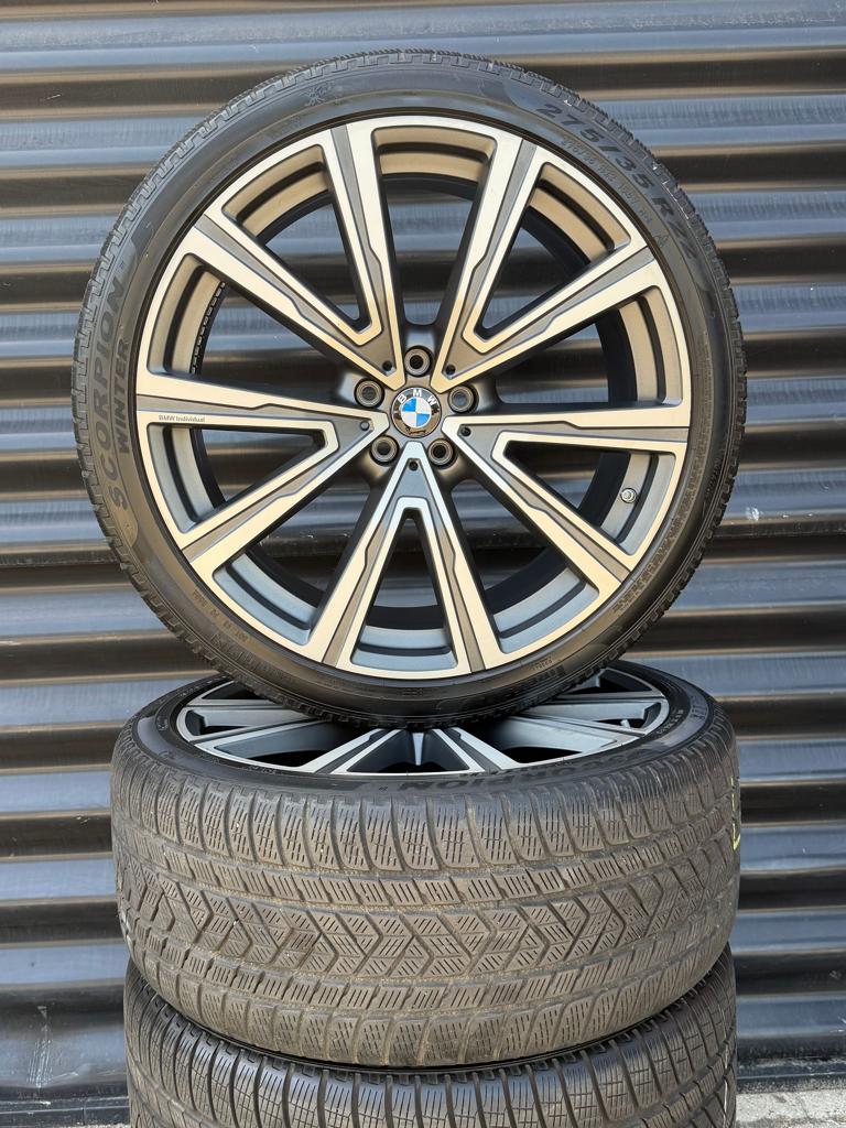 22” Orig Bmw Styling 746i G05 X5 X6 G06 velgen Winterbanden, Gebruikt, -, -, Banden en Velgen