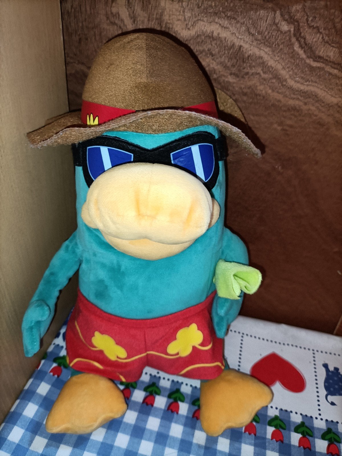 Perry het Vogelbekdier knuffel met zwembroek en zonnebril, Kinderen en Baby's, Ophalen of Verzenden, Zo goed als nieuw