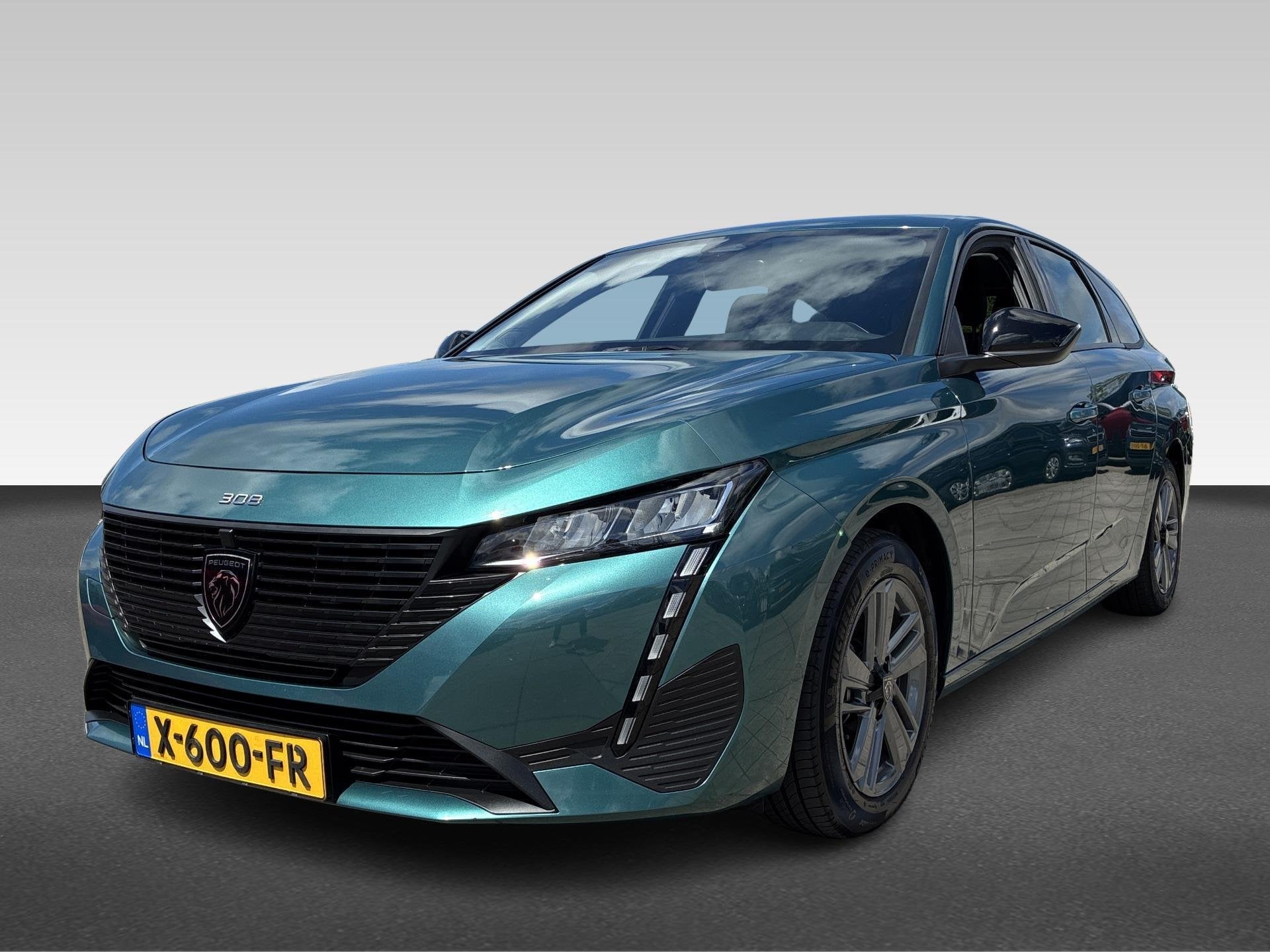 Peugeot 308 SW 1.2 PureTech Active Pack Business, Auto's, Automaat, Gebruikt, Euro 6, Blauw
