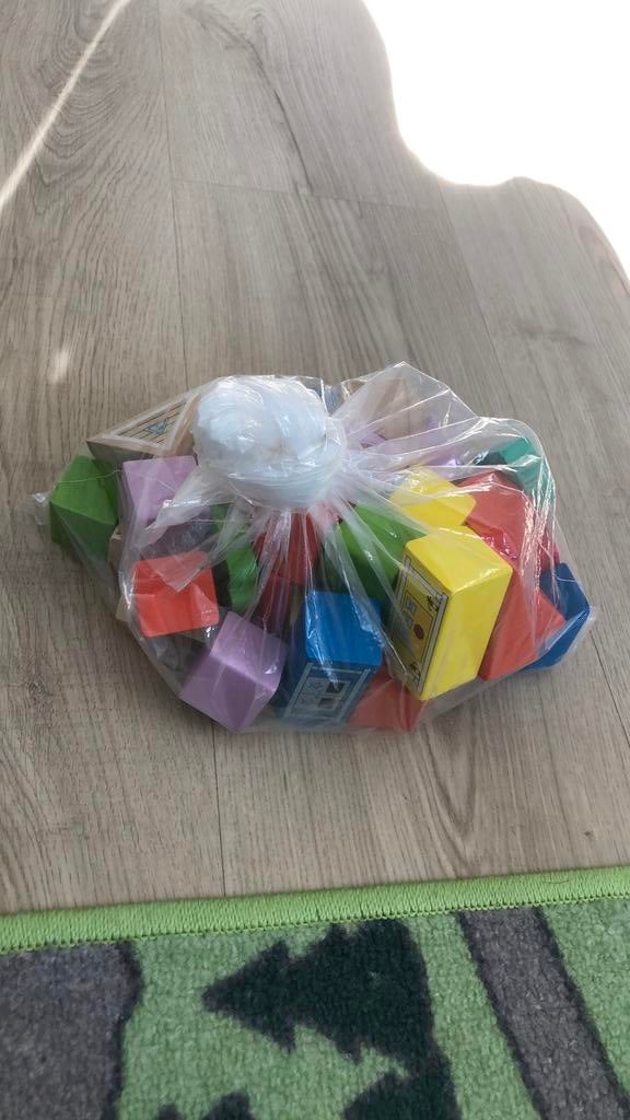 Whole bag for 2 euros, Ophalen, Zo goed als nieuw
