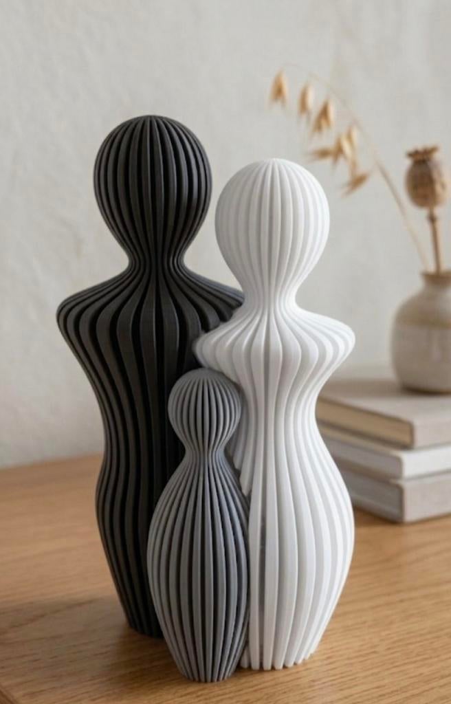 Beeldje gezin met 1 kind, Kunststof, Overige kleuren, Nieuw, Ophalen of Verzenden
