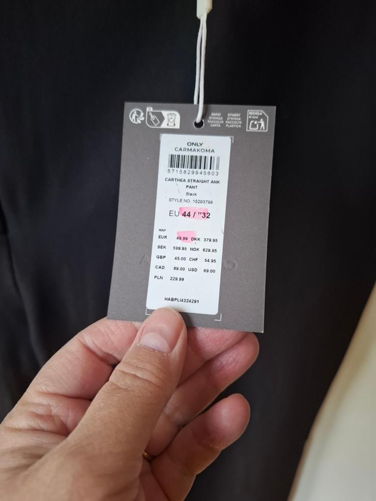 ONLY Carmakoma zomer broek zwart/ Maat: 44 ruim!, Zwart, Maat 42/44 (L), Nieuw, Ophalen of Verzenden