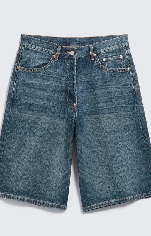 Weekday Astro denim short blauw W27, Kort, Blauw, Nieuw, Ophalen of Verzenden