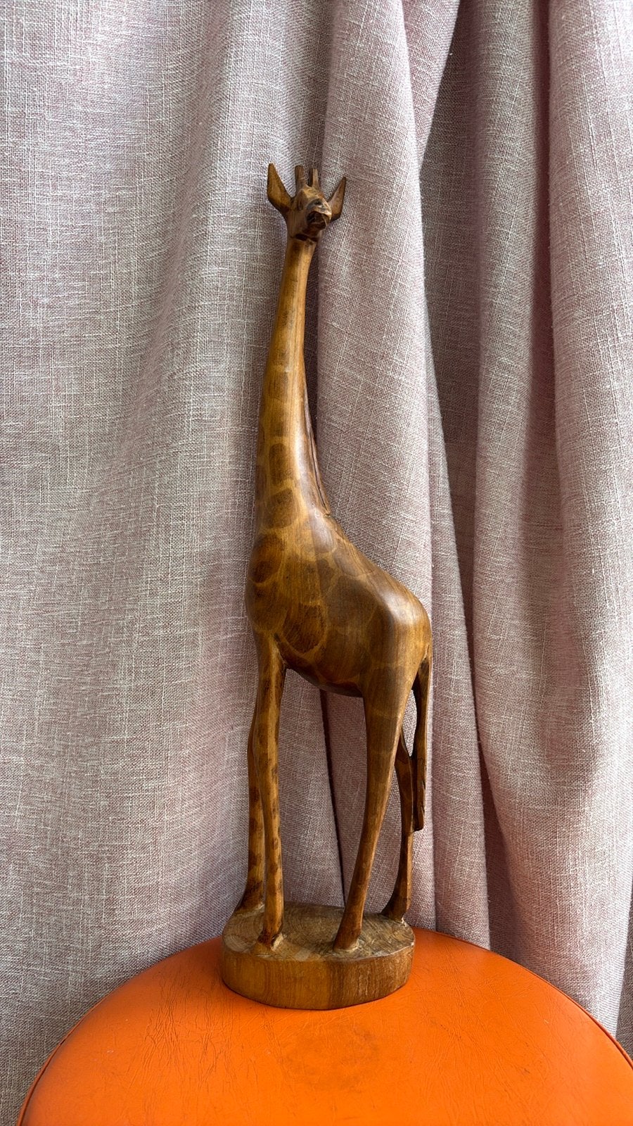 Houten Giraffe Beeld - Handgesneden Afrikaanse Kunst, Ophalen of Verzenden, 20 - 50 cm, Beeld, Hout