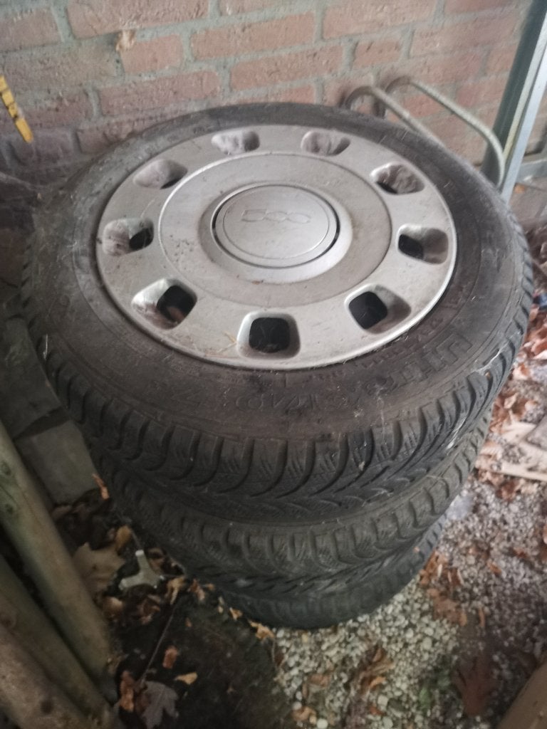 Winterbanden met velgen Fiat 500, Ophalen, 14 inch, Gebruikt, 175 mm