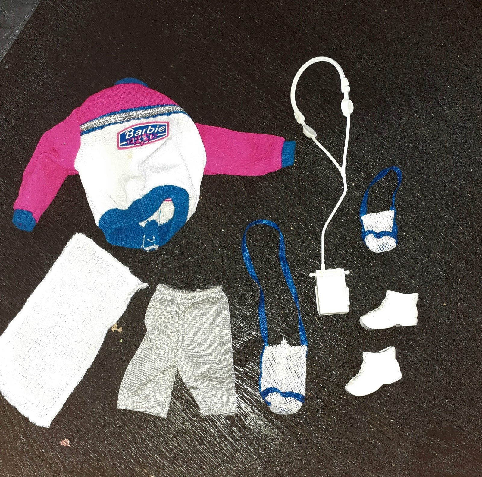 Barbie Hiking fun outfit jaren 90, Verzamelen, Ophalen of Verzenden, Kleertjes