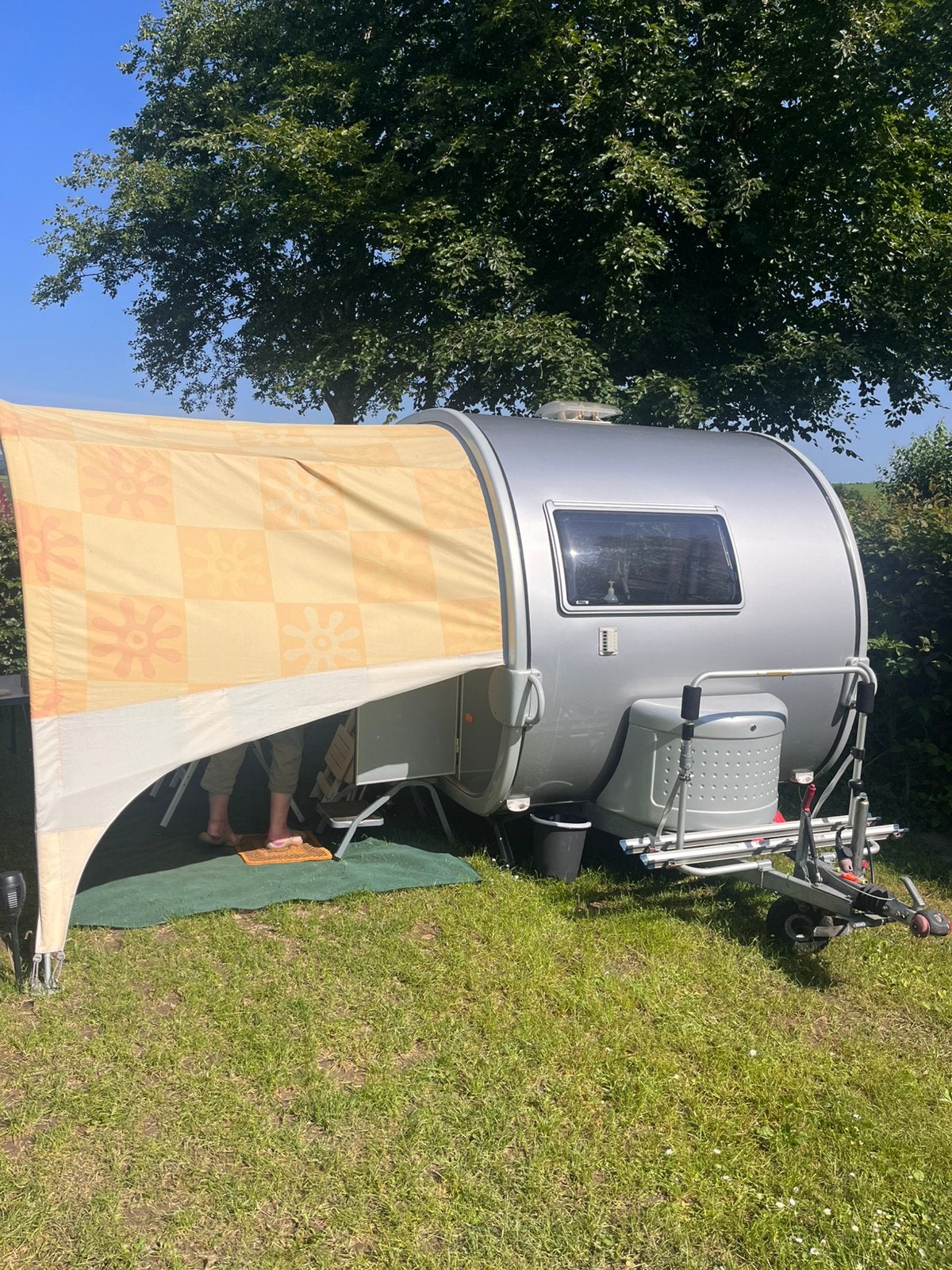Ta@ 320, Caravans en Kamperen, Caravans, Particulier, tot en met 2, 500 - 750 kg, Rondzit, T@b, Omvormbare zithoek, tot 4 meter