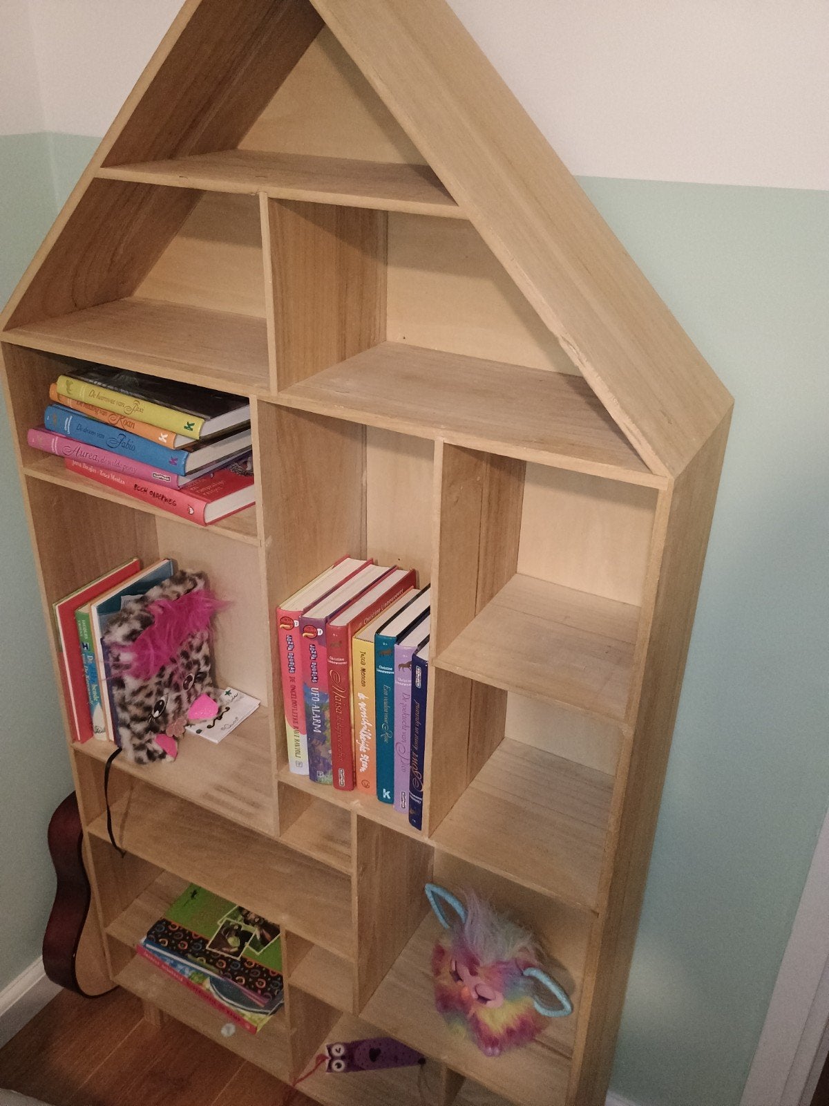 leuke huisjes boekenkast kinderkamer, Ophalen, Gebruikt, 100 tot 150 cm, 50 tot 100 cm