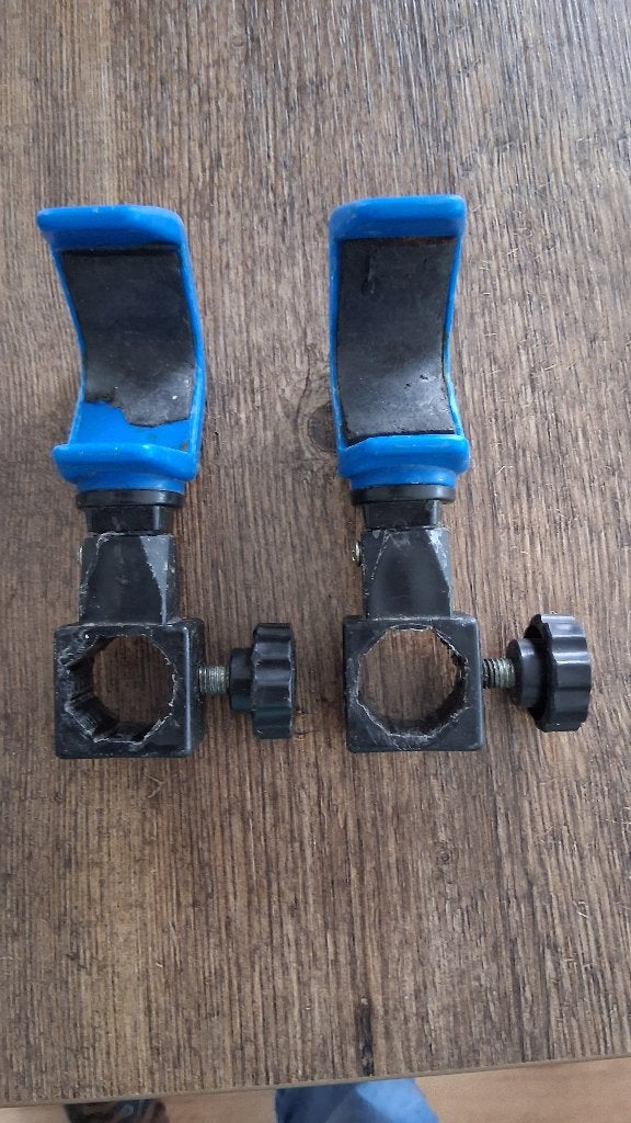 Gratis hengelsteunen voor 25 mm poten, Ophalen, Gebruikt