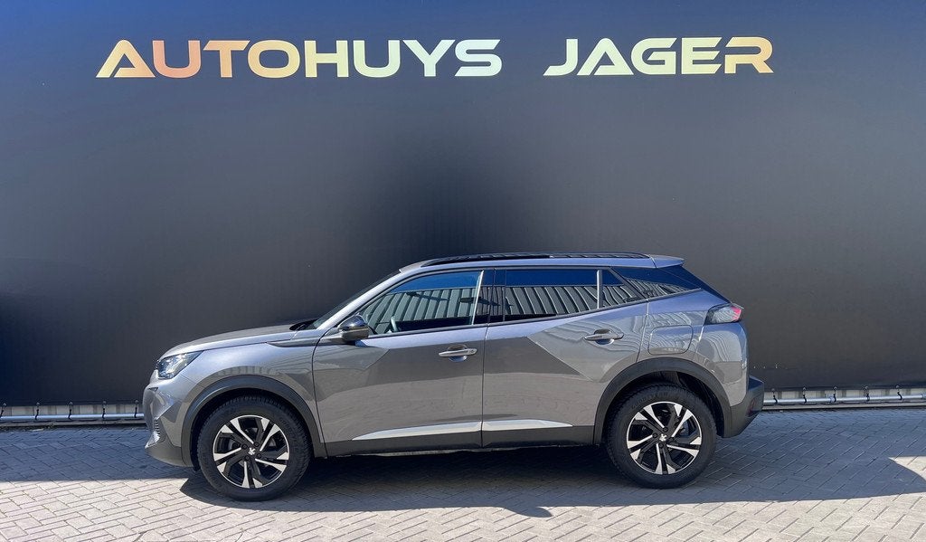 Peugeot 2008 1.2 PureTech Allure Pack - Camera - Virtual - C, Auto's, Peugeot, Gebruikt, Zwart, 1199 cc, Leder en Stof