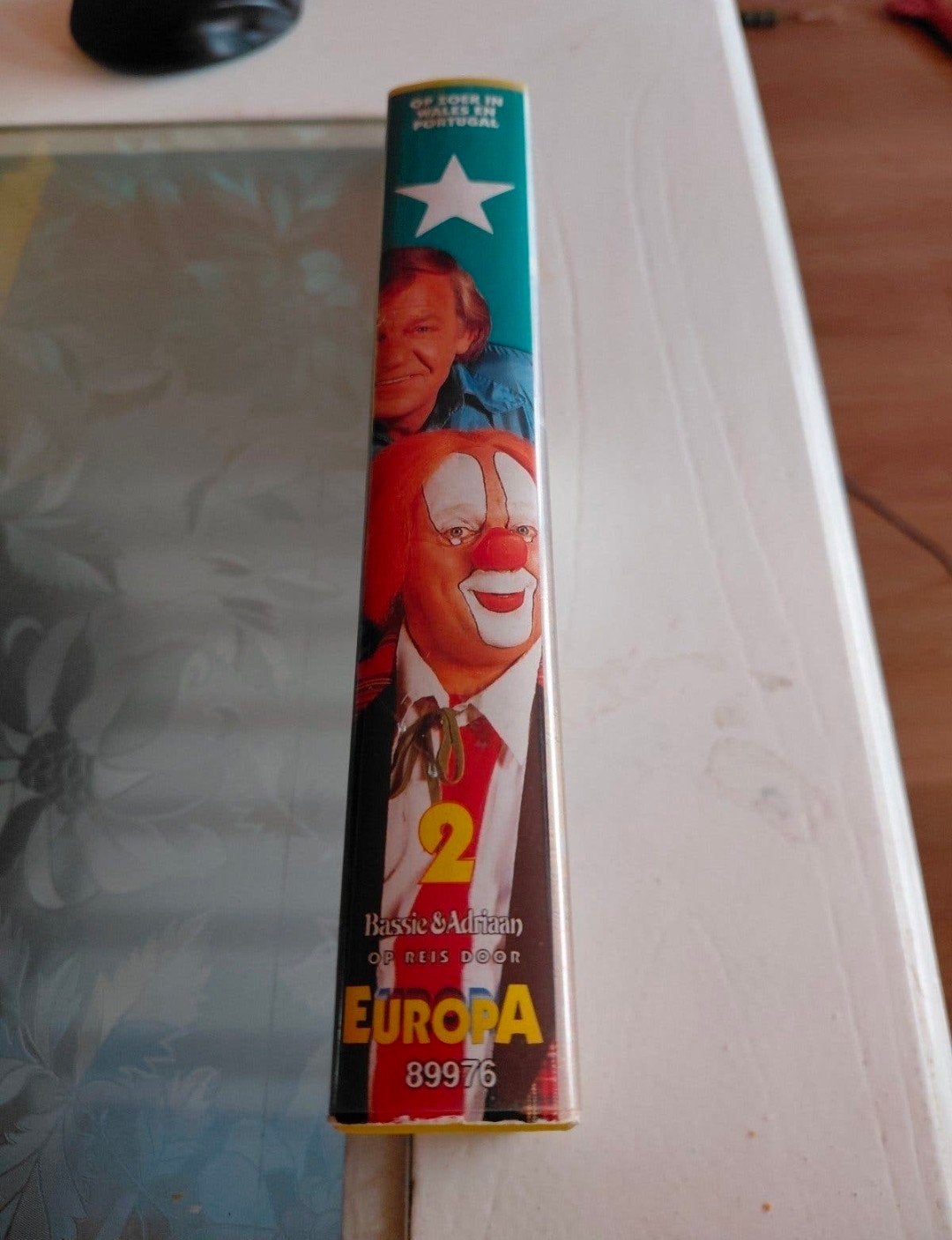 Bassie en Adriaan reis door Europa 2 Wales Portugal CNR VHS, Cd's en Dvd's, Ophalen of Verzenden, Gebruikt, Kinderprogramma of -film